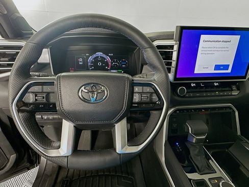 Used 2025 Toyota Tundra Platinum image 11