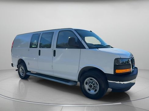 Used 2024 GMC Savana 2500 w/ Driver Convenience Package image 35
