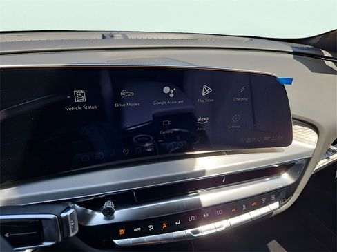 New 2025 Cadillac Lyriq Sport image 13