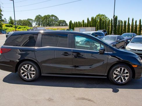 New 2026 Honda Odyssey EX-L image 5
