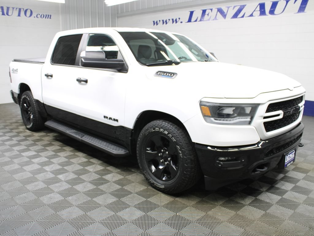 Used 2023 RAM 1500 Big Horn AWD/4WD image 3