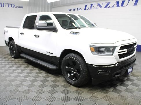 Used 2023 RAM 1500 Big Horn AWD/4WD image 3