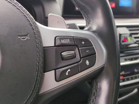 Used 2019 BMW 540i 540i w/ M Sport Package image 19