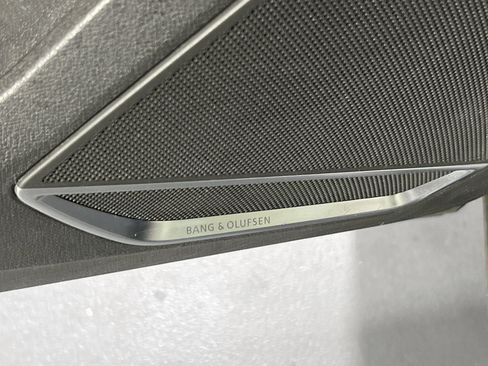 Used 2020 Audi Q3 2.0T Prestige image 19