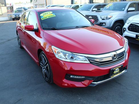 Used 2017 Honda Accord Sport Special Edition image 8