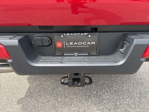 Used 2026 Toyota Tacoma SR5 AWD/4WD image 10
