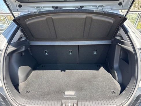 Used 2022 Hyundai Kona SE image 33