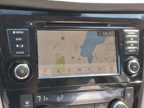 Certified 2022 Nissan Rogue Sport SL image 18