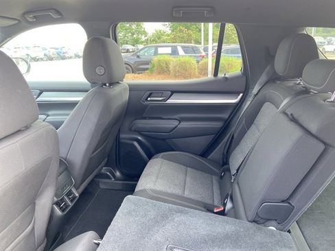 Used 2025 GMC Terrain Elevation AWD/4WD image 19