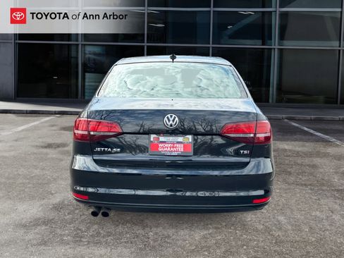 Used 2016 Volkswagen Jetta SE image 11