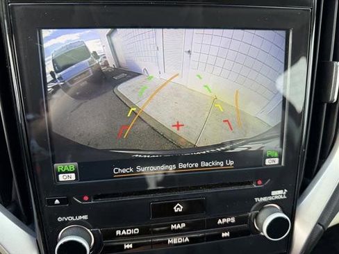 Used 2022 Subaru Ascent Limited image 25