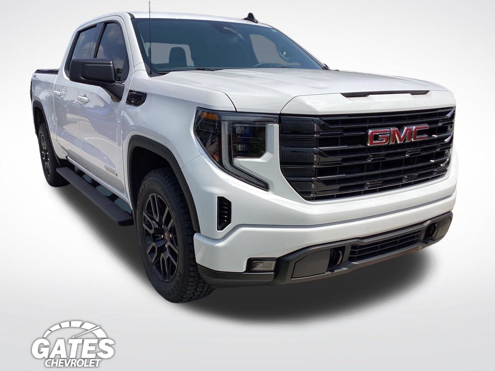Used 2024 GMC Sierra 1500 Elevation AWD/4WD image 1