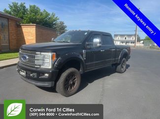 Used 2017 Ford F250 Platinum w/ Platinum Ultimate Package AWD/4WD video 3