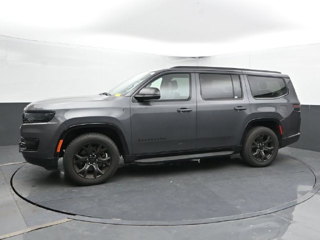 Used 2024 Jeep Wagoneer Series II AWD/4WD image 8