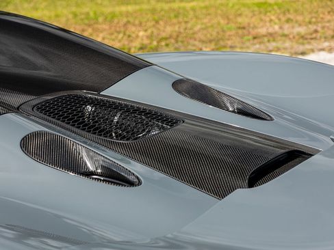 Used 2021 McLaren Elva RWD image 20