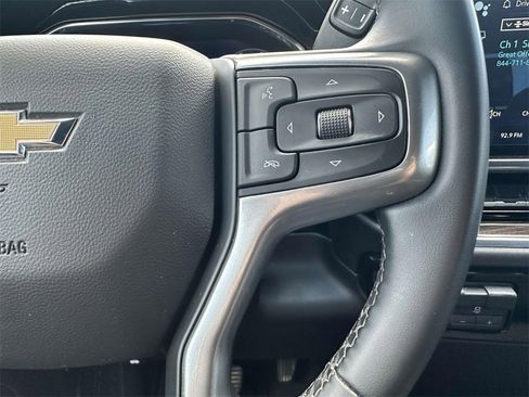 Used 2024 Chevrolet Silverado 2500 LT image 13
