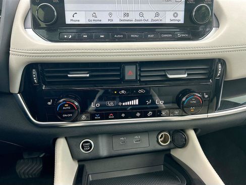 Used 2023 Nissan Rogue SL w/ SL Premium Package FWD image 28