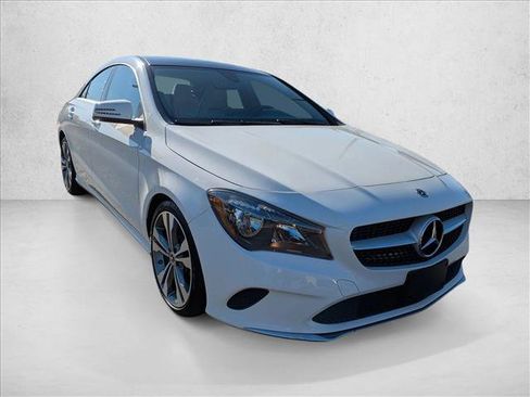 Used 2019 Mercedes-Benz CLA 250 4MATIC image 3