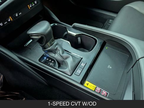 Used 2024 Lexus ES 300h w/ Premium Package image 16