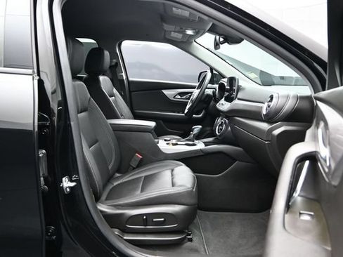 Used 2023 Chevrolet Blazer LT AWD/4WD image 25