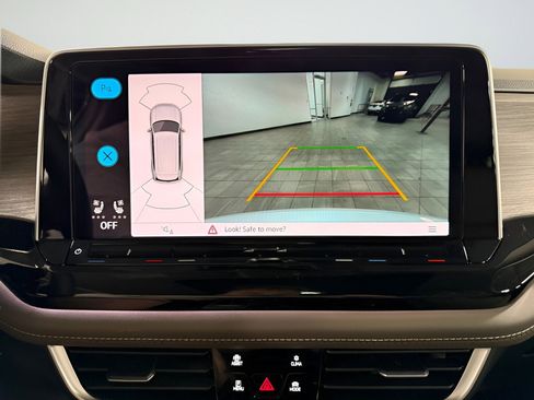 New 2026 Volkswagen Atlas SEL image 16