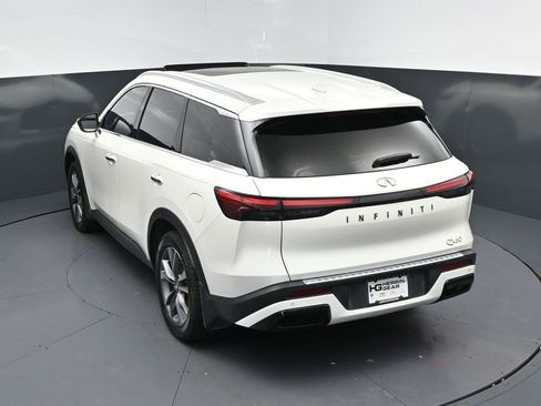Certified 2023 INFINITI QX60 Luxe w/ Performance Audio Package image 36