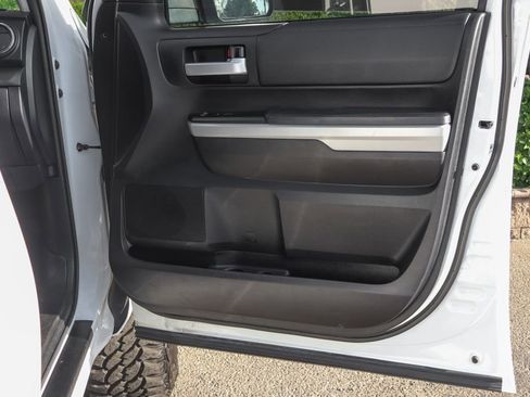 Used 2021 Toyota Tundra SR5 image 41