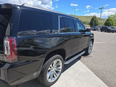 Used 2018 GMC Yukon SLT AWD/4WD image 7