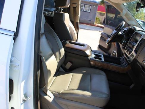 Used 2016 GMC Sierra 2500 SLT w/ Duramax Plus Package image 26