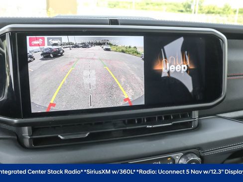 Used 2024 Jeep Wrangler Unlimited Rubicon image 9