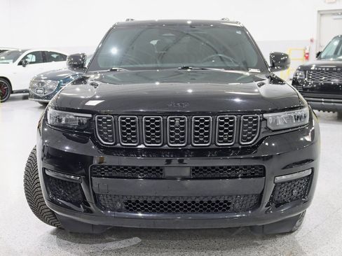 Used 2023 Jeep Grand Cherokee L Summit w/ High Altitude Package image 8