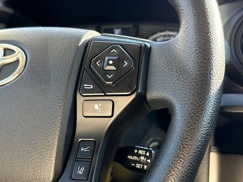 Used 2021 Toyota Tacoma SR AWD/4WD image 27