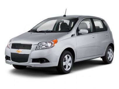 Used 2010 Chevrolet Aveo5 LT w/ Power and Convenience Package
