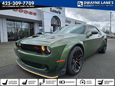 Used 2022 Dodge Challenger R/T Scat Pack image 1