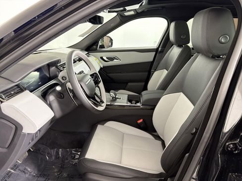 New 2026 Land Rover Range Rover Velar Dynamic SE image 23