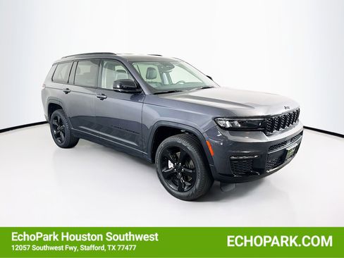Used 2023 Jeep Grand Cherokee L Limited w/ Black Appearance Package image 1
