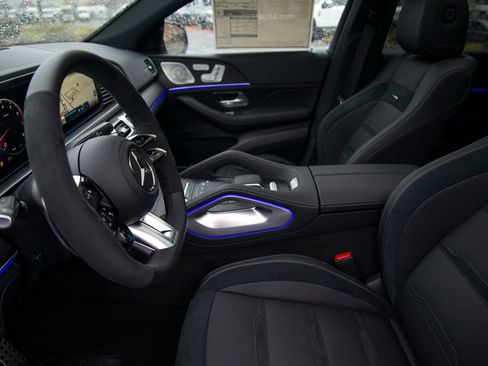 New 2026 Mercedes-Benz GLE 53 AMG 4MATIC Coupe image 11