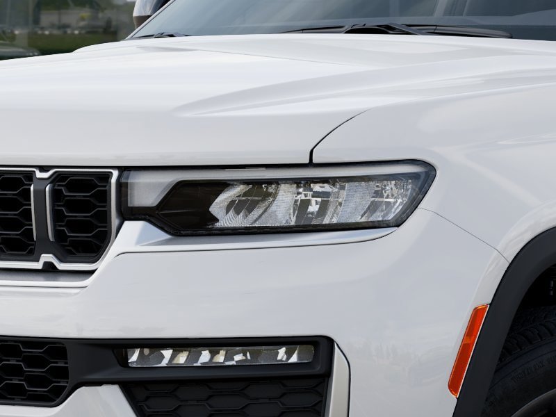 New 2027 Jeep Grand Cherokee Limited AWD/4WD image 10