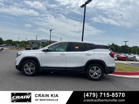 Used 2018 GMC Terrain SLE FWD image 4