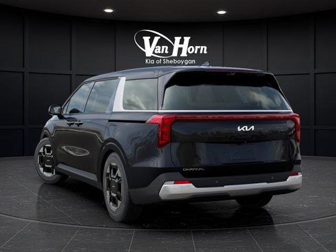 New 2026 Kia Carnival EX image 4