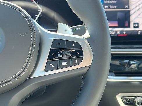 New 2026 BMW X6 xDrive40i image 18