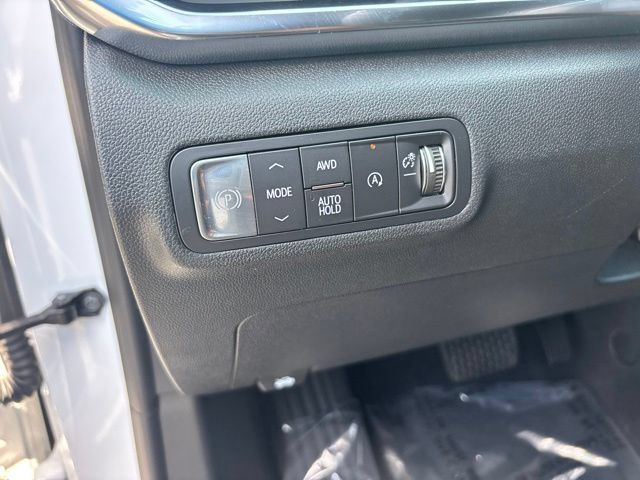 Certified 2026 GMC Terrain Elevation AWD/4WD image 5