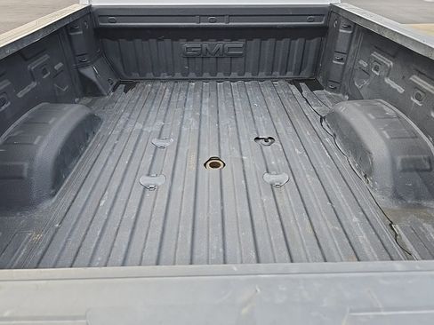 Used 2025 GMC Sierra 3500 Denali w/ Denali Reserve Package image 32