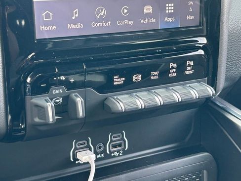 New 2025 RAM 3500 Laramie w/ Max Tow Package image 39