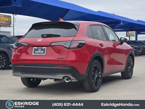 New 2026 Honda HR-V Sport image 4