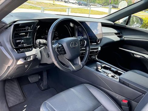 Used 2025 Lexus RX 350 Premium w/ Accessory Package (Z1) FWD image 18