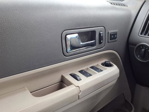 Used 2009 Ford Edge Limited image 17