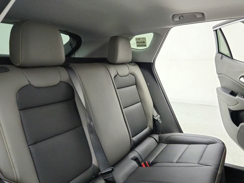 New 2026 Chevrolet Trax ACTIV w/ Sunroof Package image 62