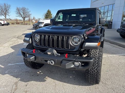 Used 2024 Jeep Wrangler Unlimited Rubicon image 11
