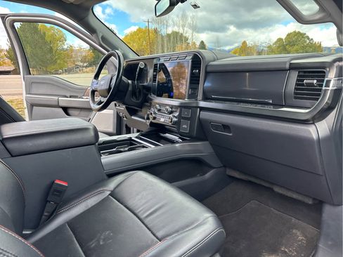 Used 2024 Ford F450 Lariat w/ Camper Package image 30